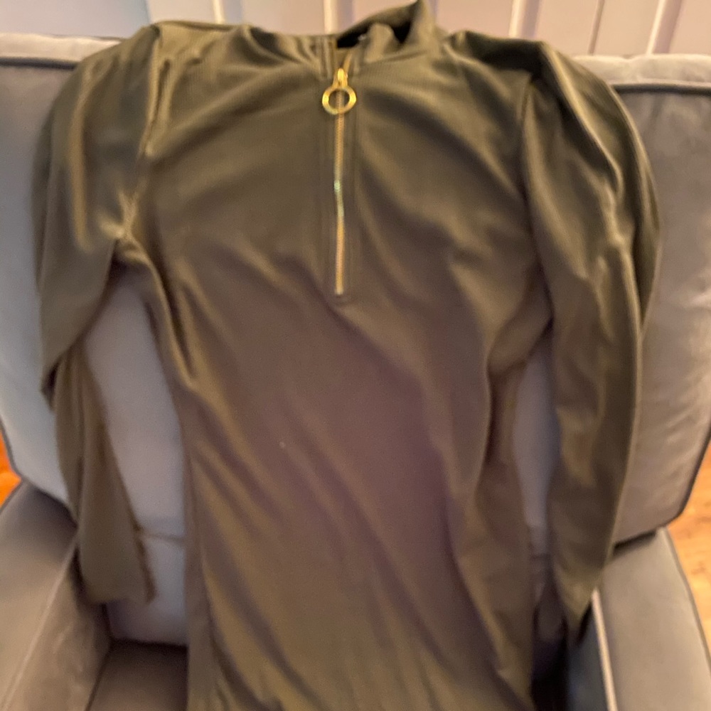 Medium dress